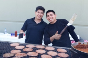 HuyFongCompanyPicnic2016_001-1030x687