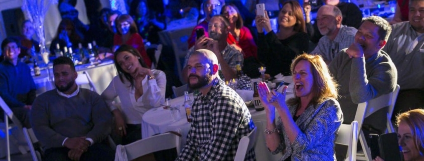 CastandCrew-Holiday-Crowd-Clapping-1030x687