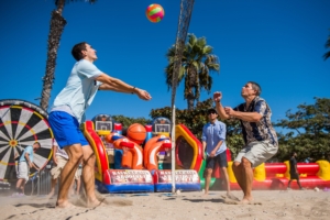 Beach Picnic Games for Edwards Lifesciences Employees Beach Picnic Games for Edwards Lifesciences Employees